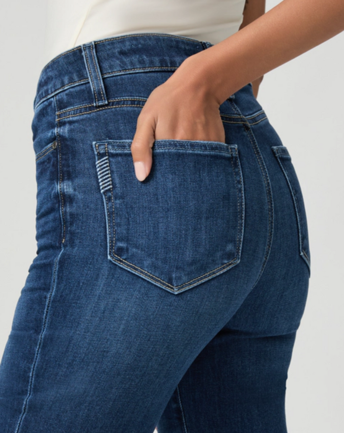 Claudine Flare Jean, Moony