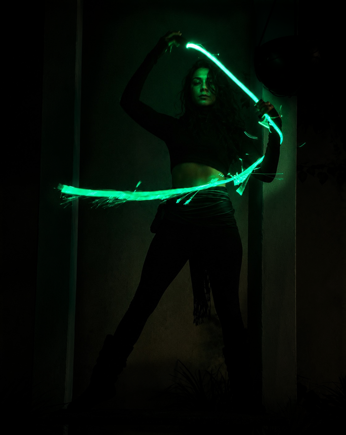 Zeekio Pixel Whip - 6' Fiber Optic Flow Toy - Colors Changing Light Party — view 5